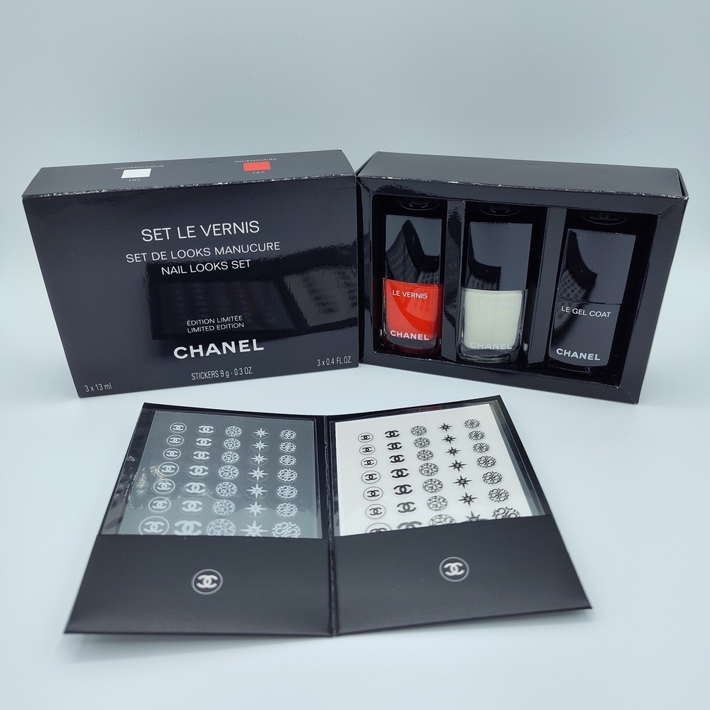 CHANEL Le Vernis Nail Looks Set Polish Gel Coat Decals NIB Limited Edition NWT
